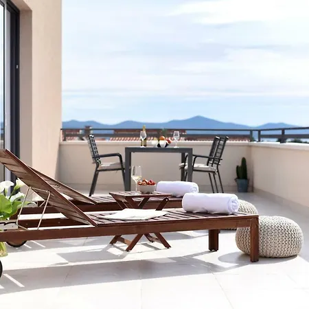 Penthouse Niko Apartment